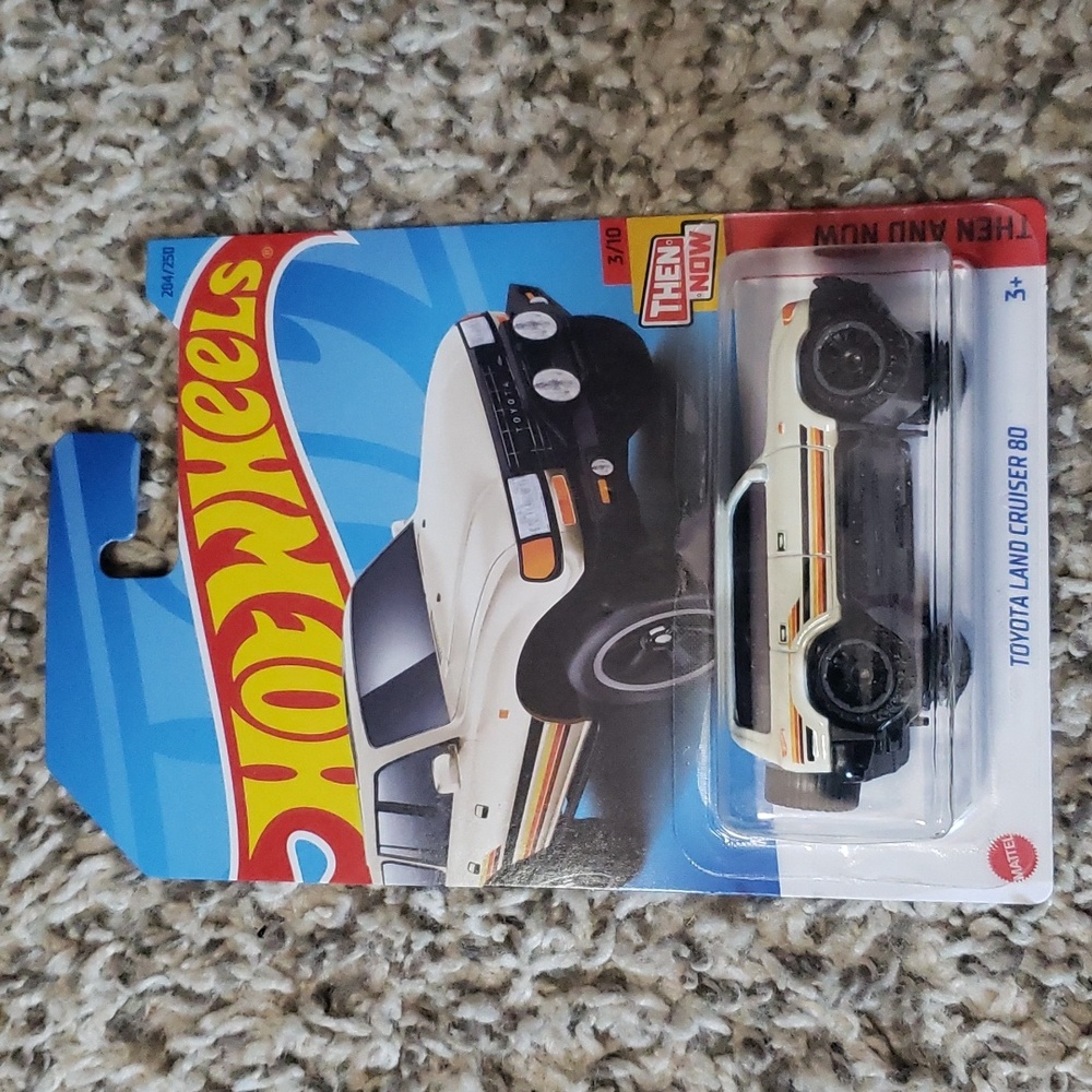 Hot Wheels Toyota Land Cruiser 80